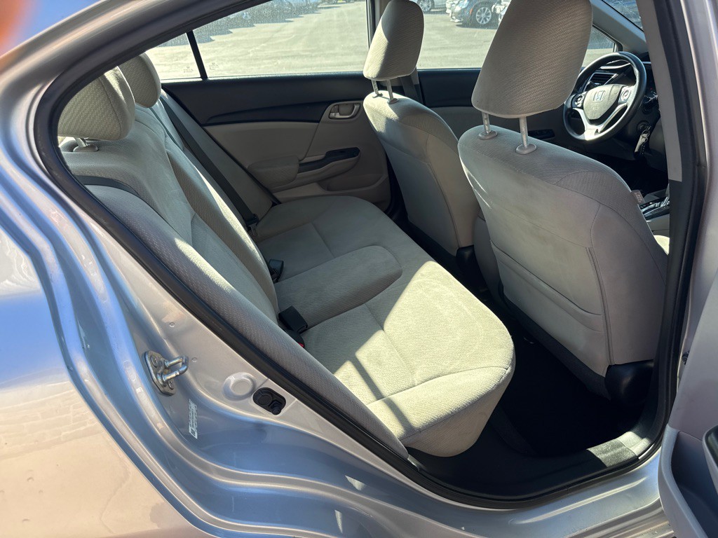 2013 Honda Civic Image 11