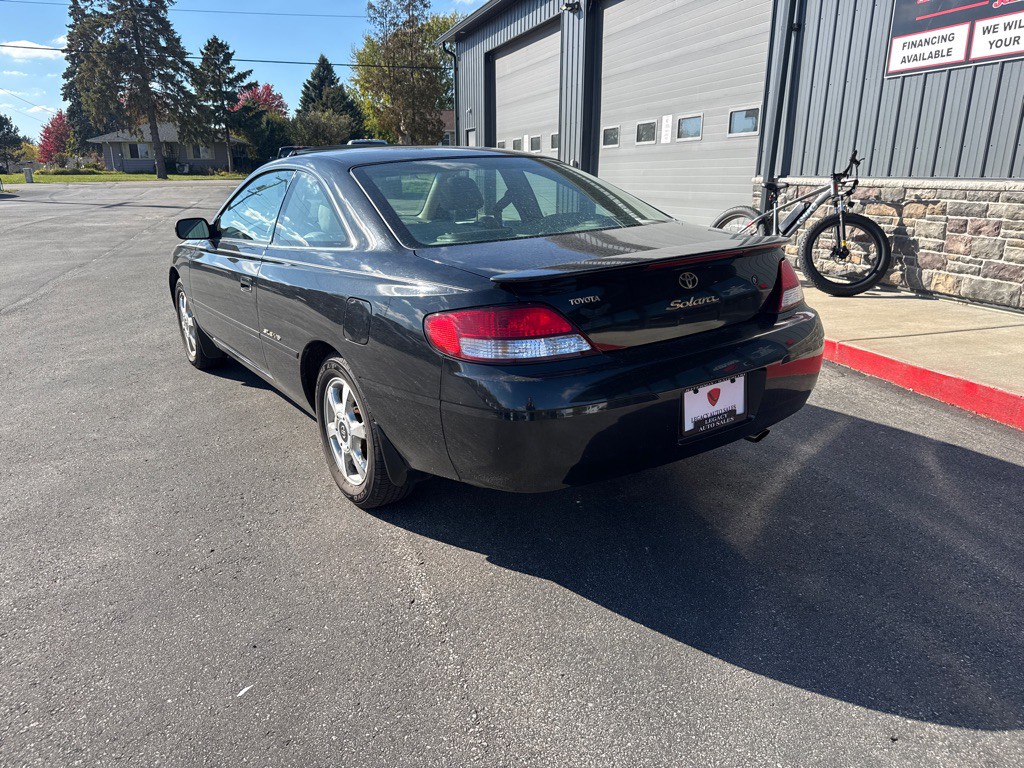 2000 Toyota Camry Image 3