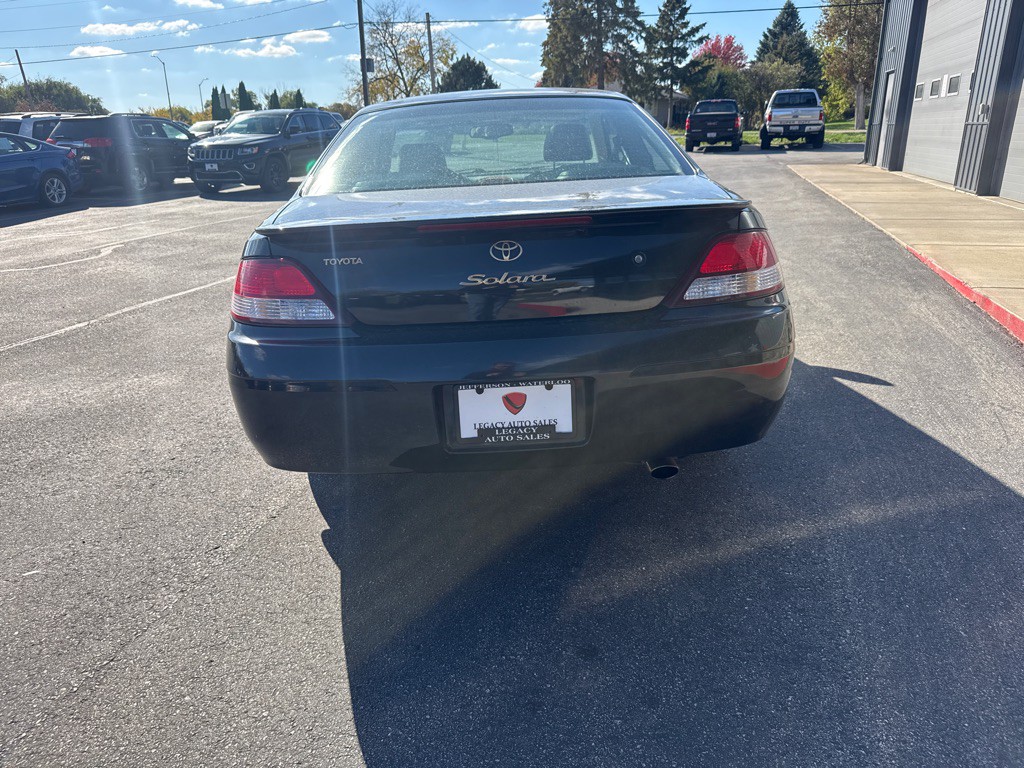 2000 Toyota Camry Image 4