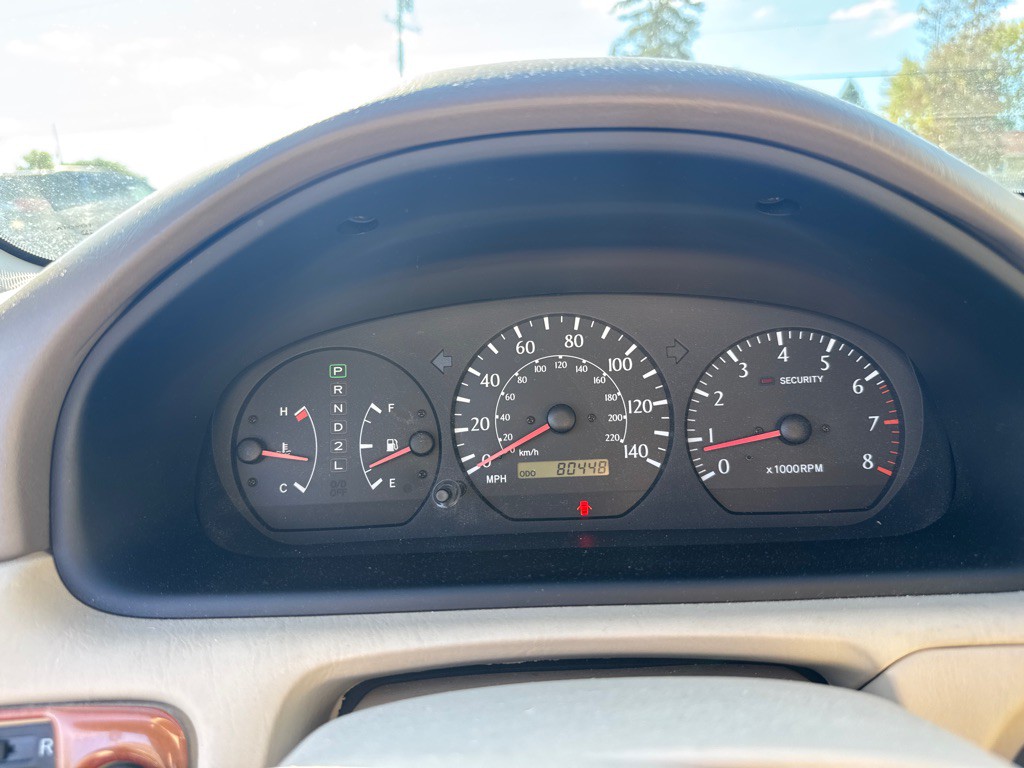 2000 Toyota Camry Image 11
