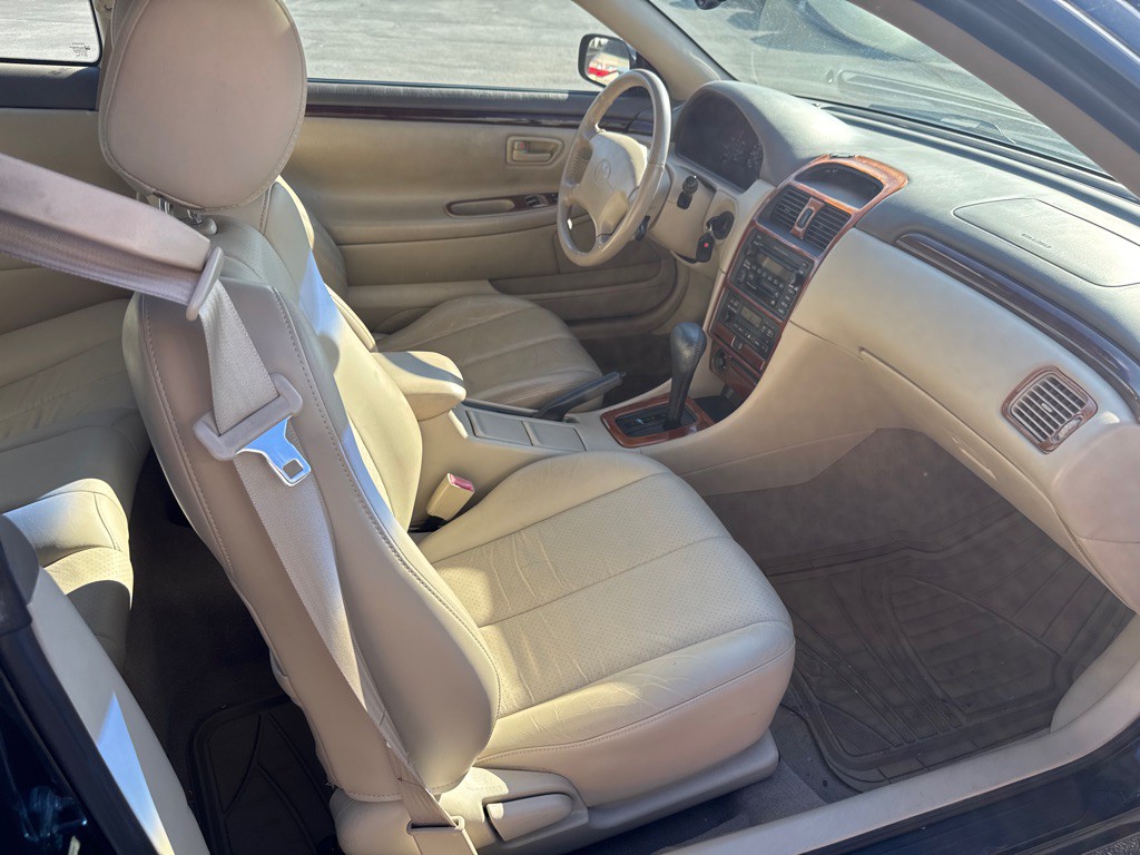 2000 Toyota Camry Image 12