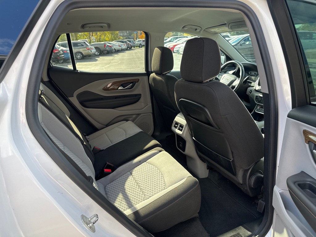 2018 GMC Terrain Image 19