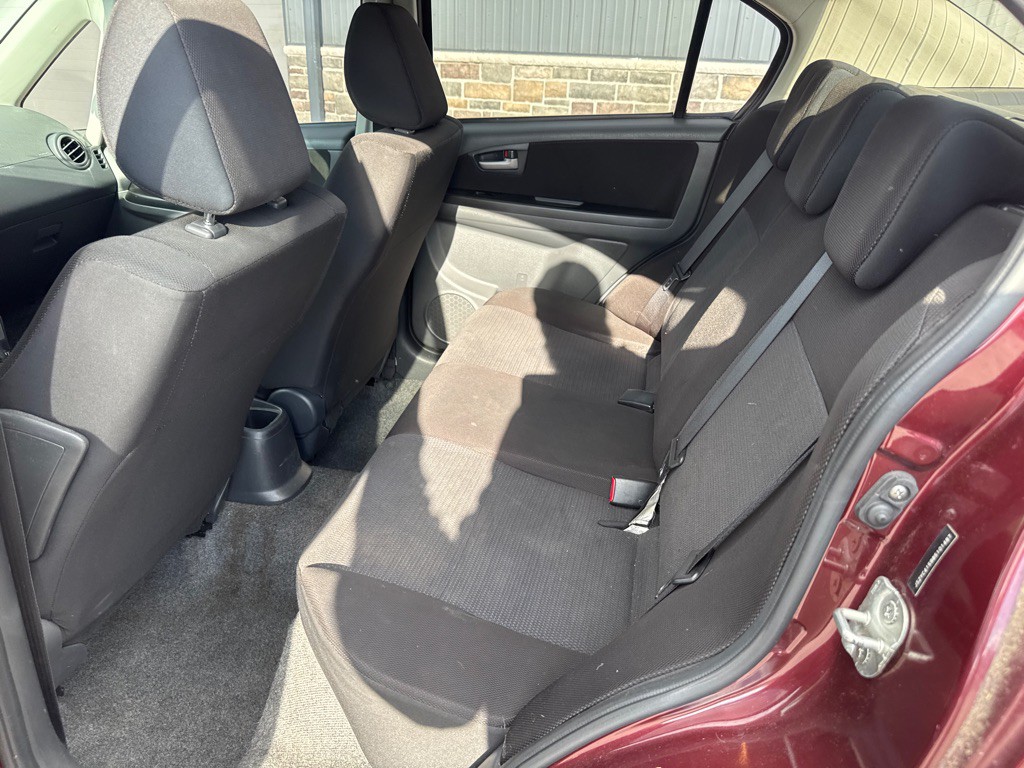 2008 Suzuki SX4 Image 10