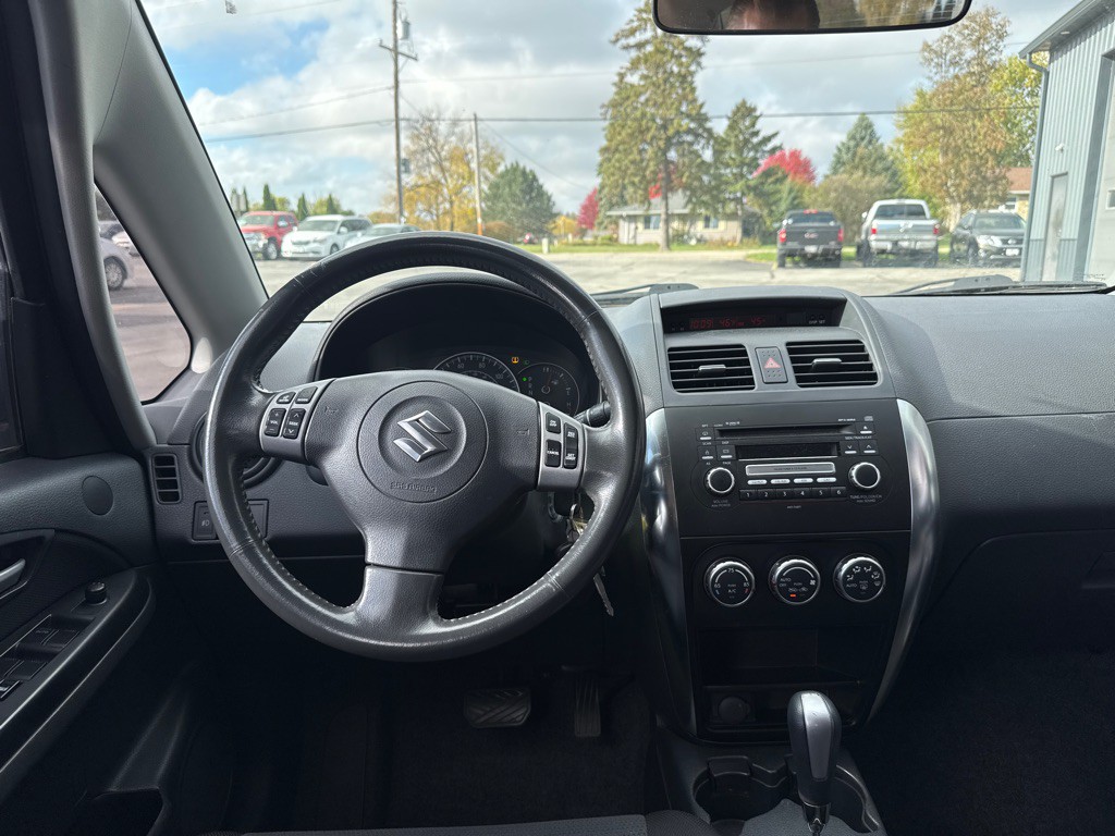 2008 Suzuki SX4 Image 11