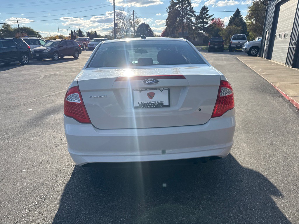 2012 Ford Fusion Image 4