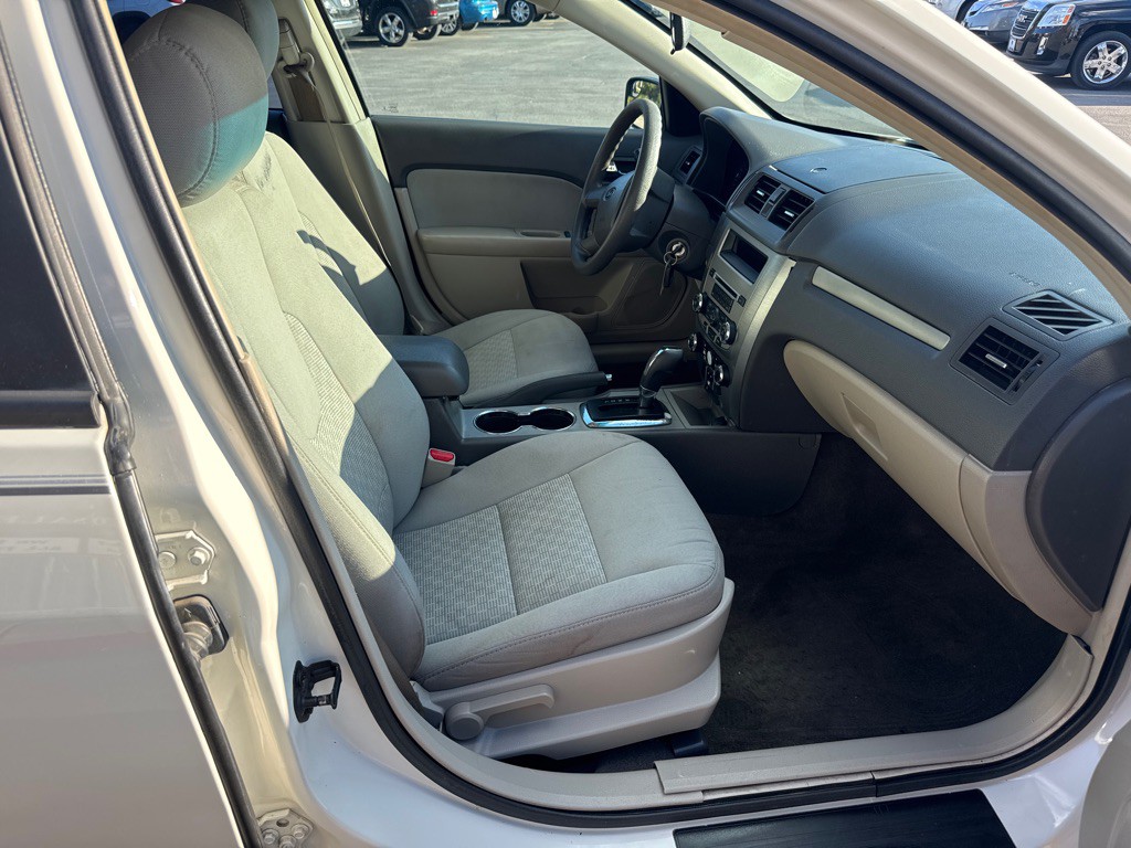 2012 Ford Fusion Image 13