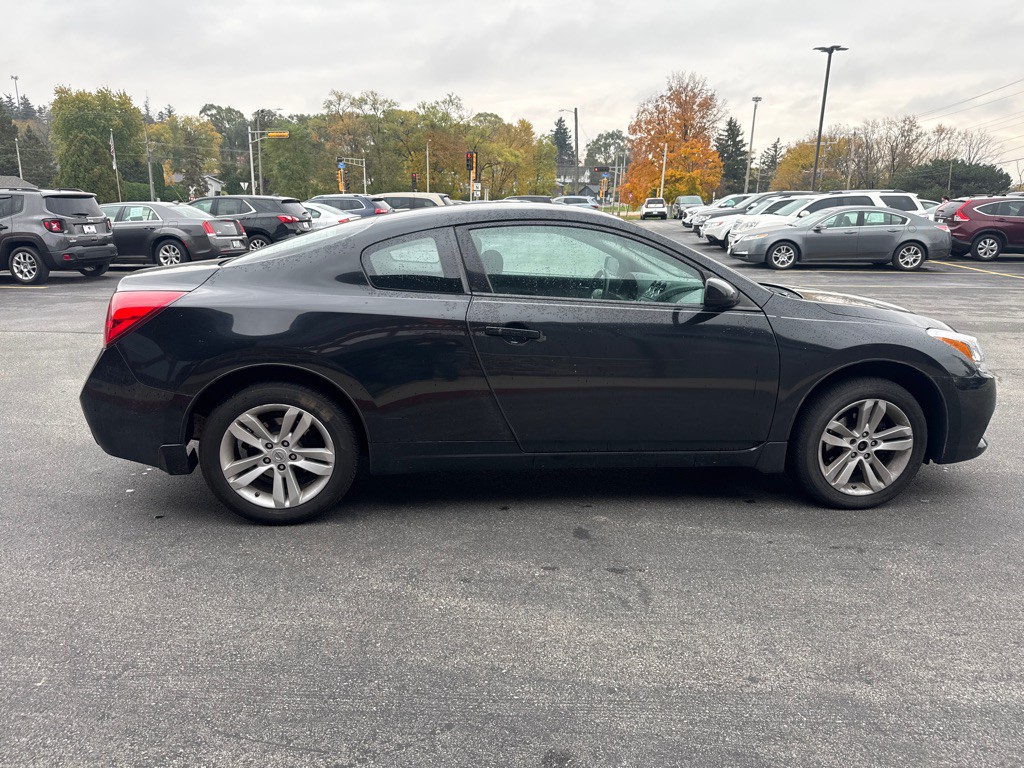 2010 Nissan Altima Image 6