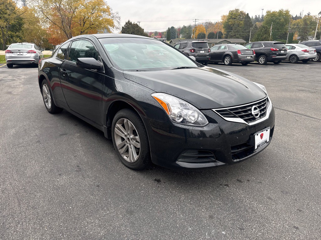 2010 Nissan Altima Image 7