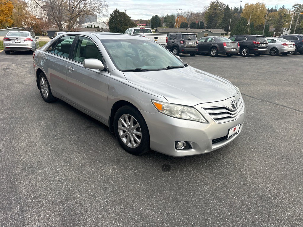 2010 Toyota Camry Image 7