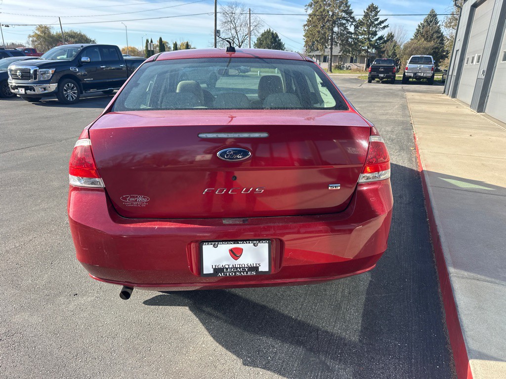 2009 Ford Focus Image 4