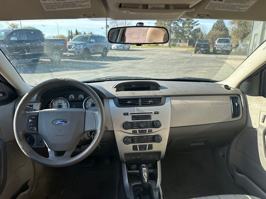 2009 Ford Focus Image 10
