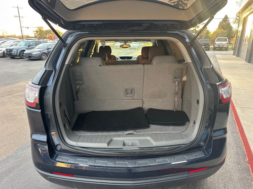 2017 Chevrolet Traverse Image 5