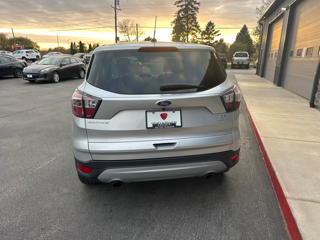 2017 Ford Escape Image 4
