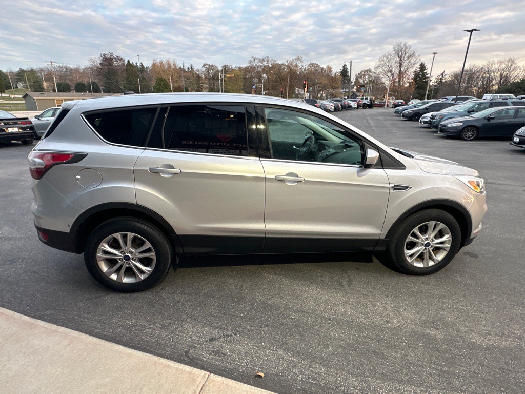 2017 Ford Escape Image 8