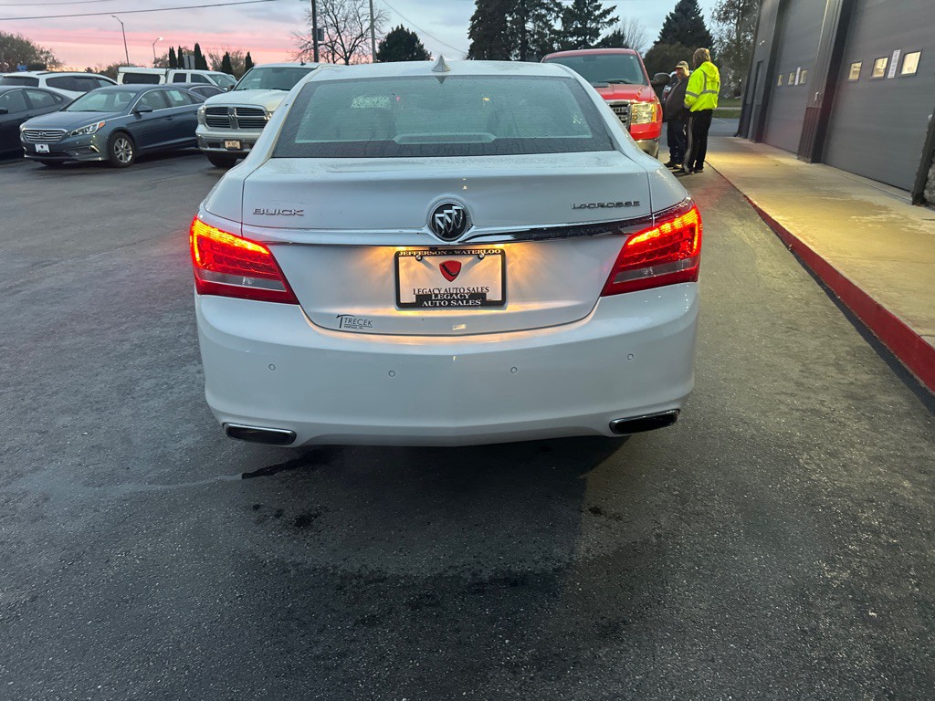2016 Buick Lacrosse Image 4