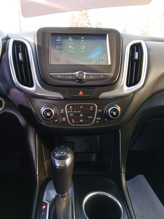 2018 Chevrolet Equinox Image 9