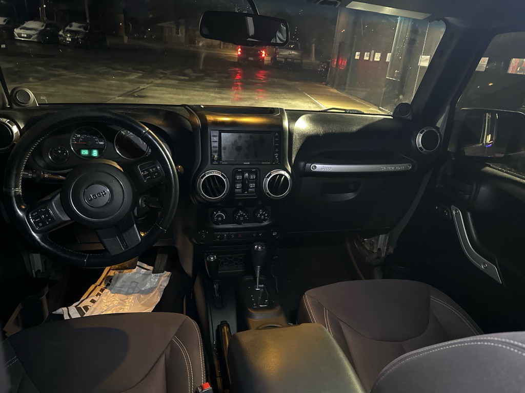 2014 Jeep Wrangler Unlimited Image 9