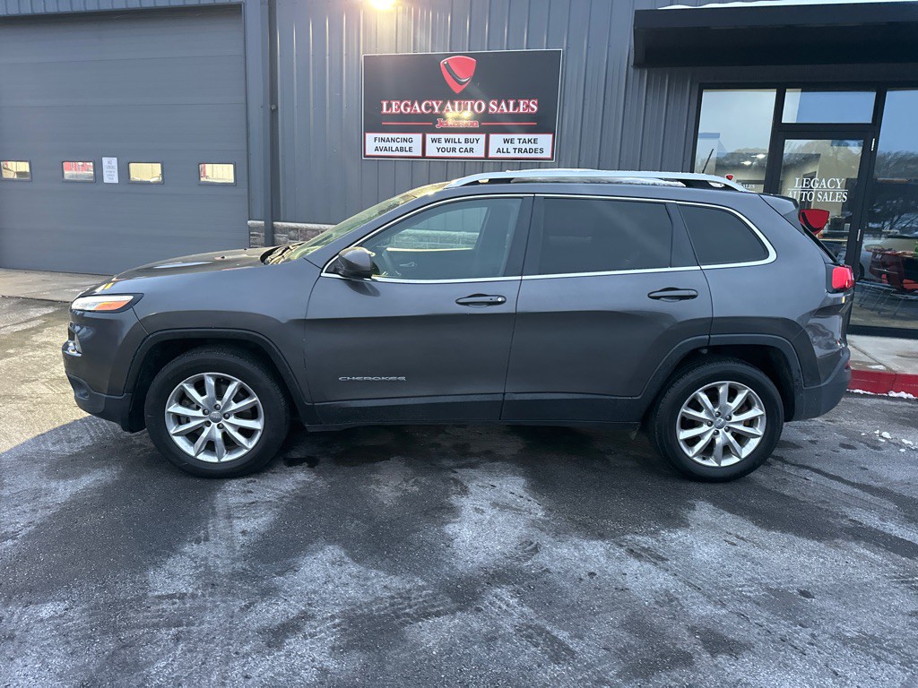 2016 Jeep Cherokee Image 2