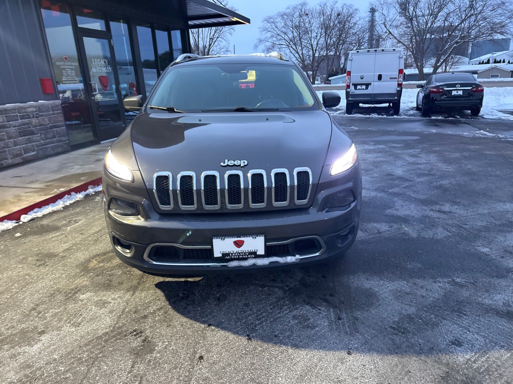 2016 Jeep Cherokee Image 8