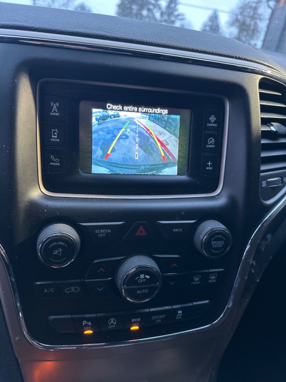 2016 Jeep Grand Cherokee Image 12