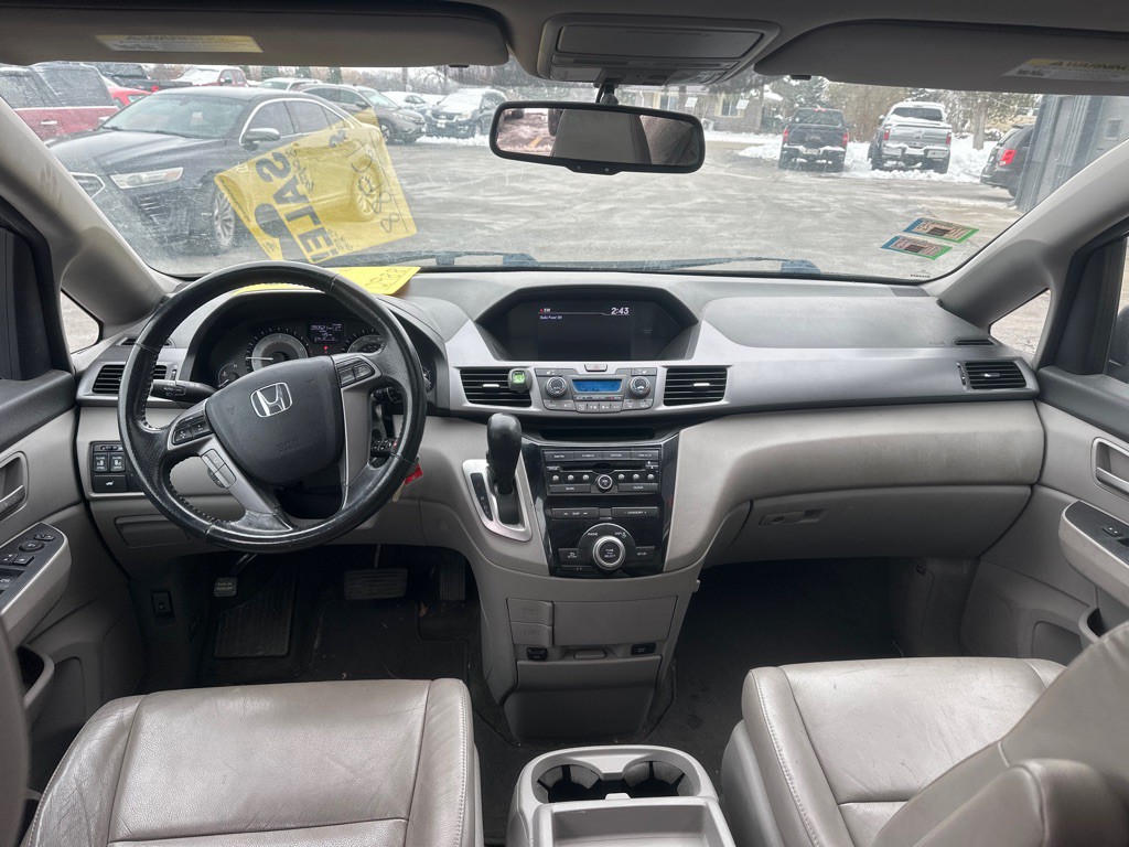 2013 Honda Odyssey Image 12