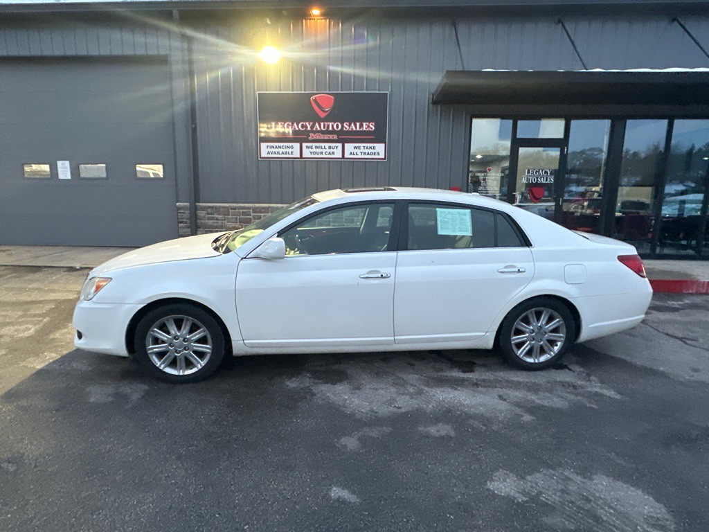 2009 Toyota Avalon Image 2