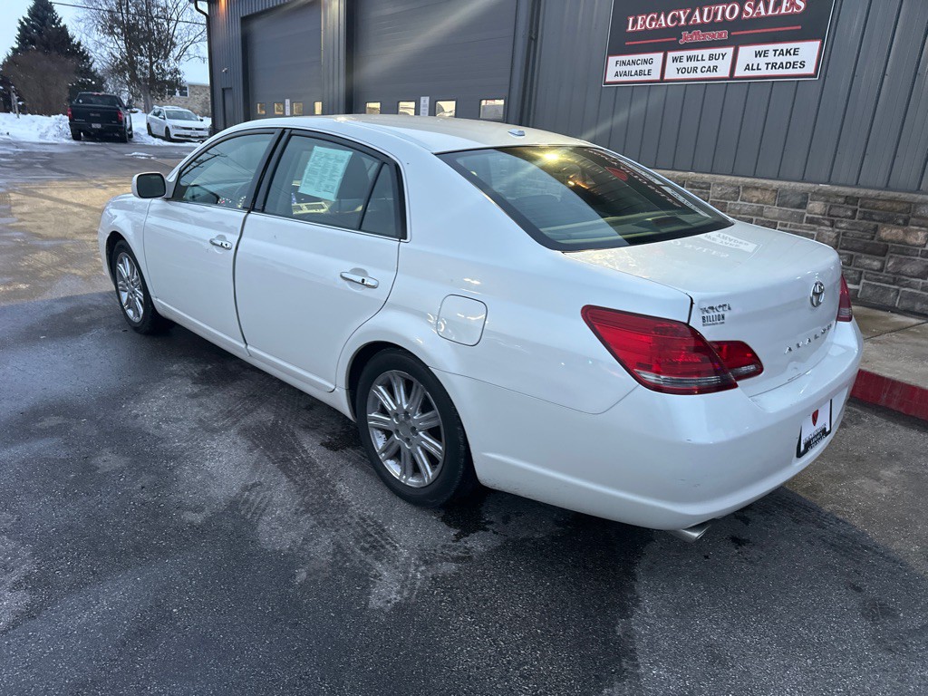 2009 Toyota Avalon Image 3