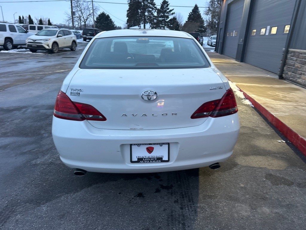 2009 Toyota Avalon Image 4