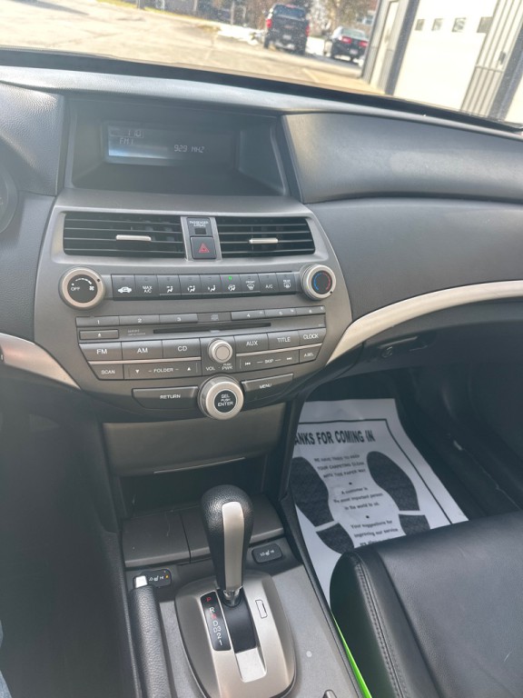 2012 Honda Accord Image 12