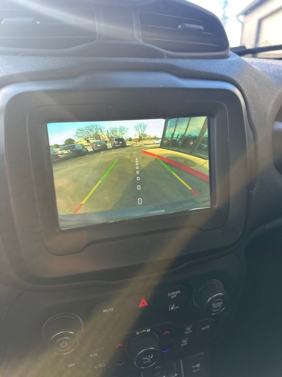 2021 Jeep Renegade Image 14