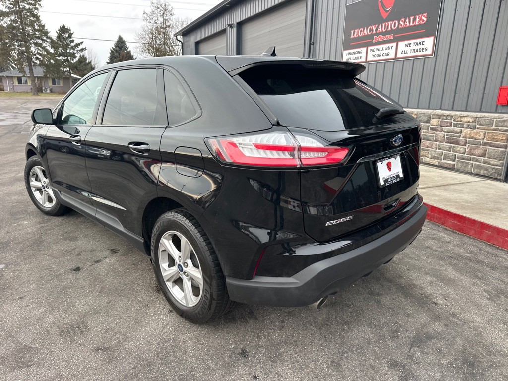 2019 Ford Edge Image 3