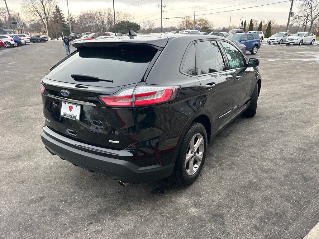 2019 Ford Edge Image 5