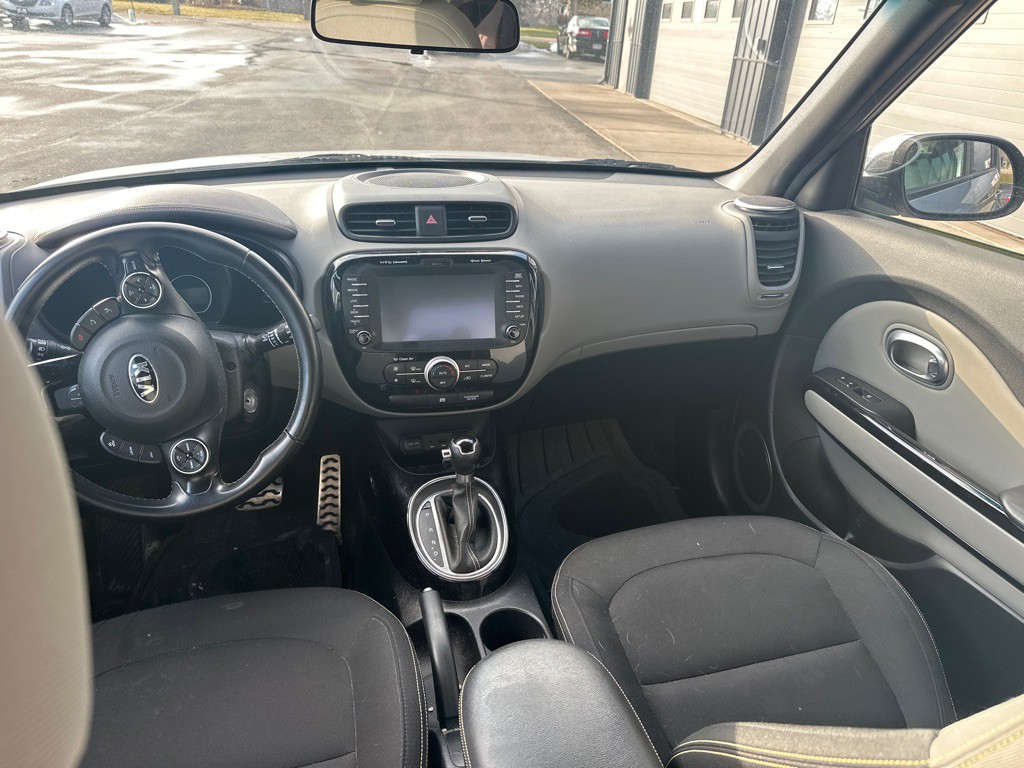 2014 Kia Soul Image 10