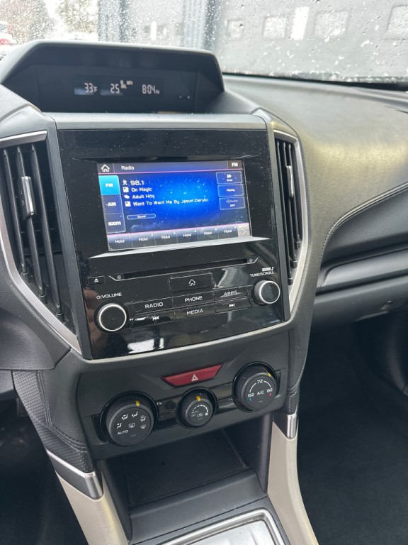 2022 Subaru Forester Image 13