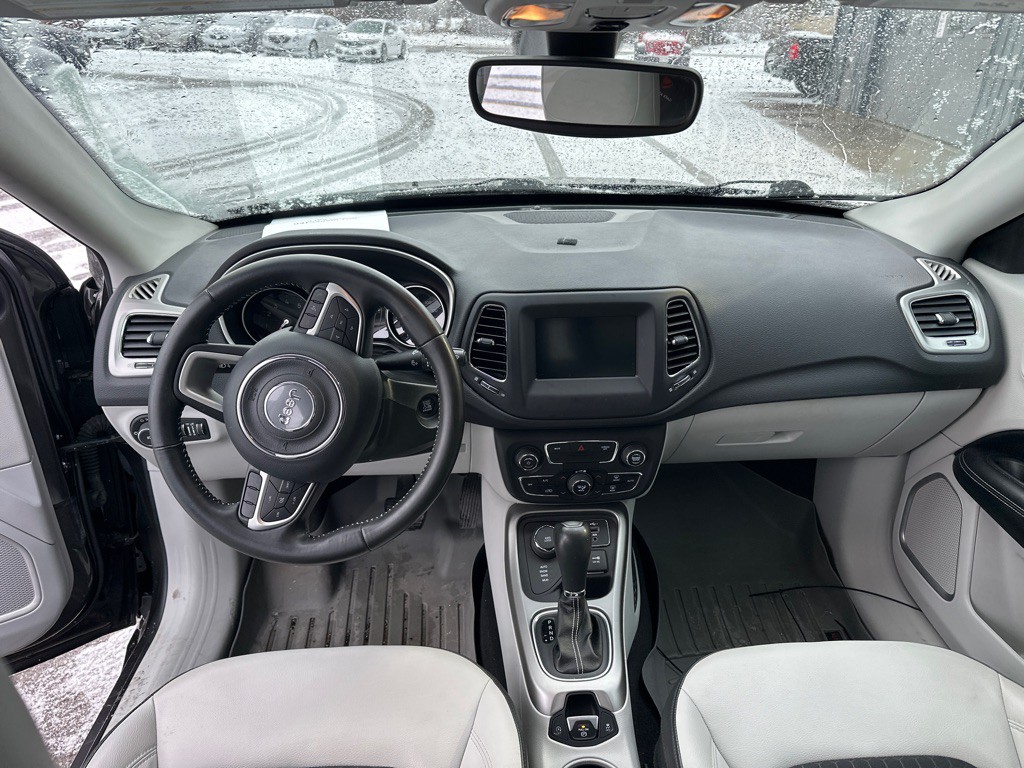 2019 Jeep Compass Image 10