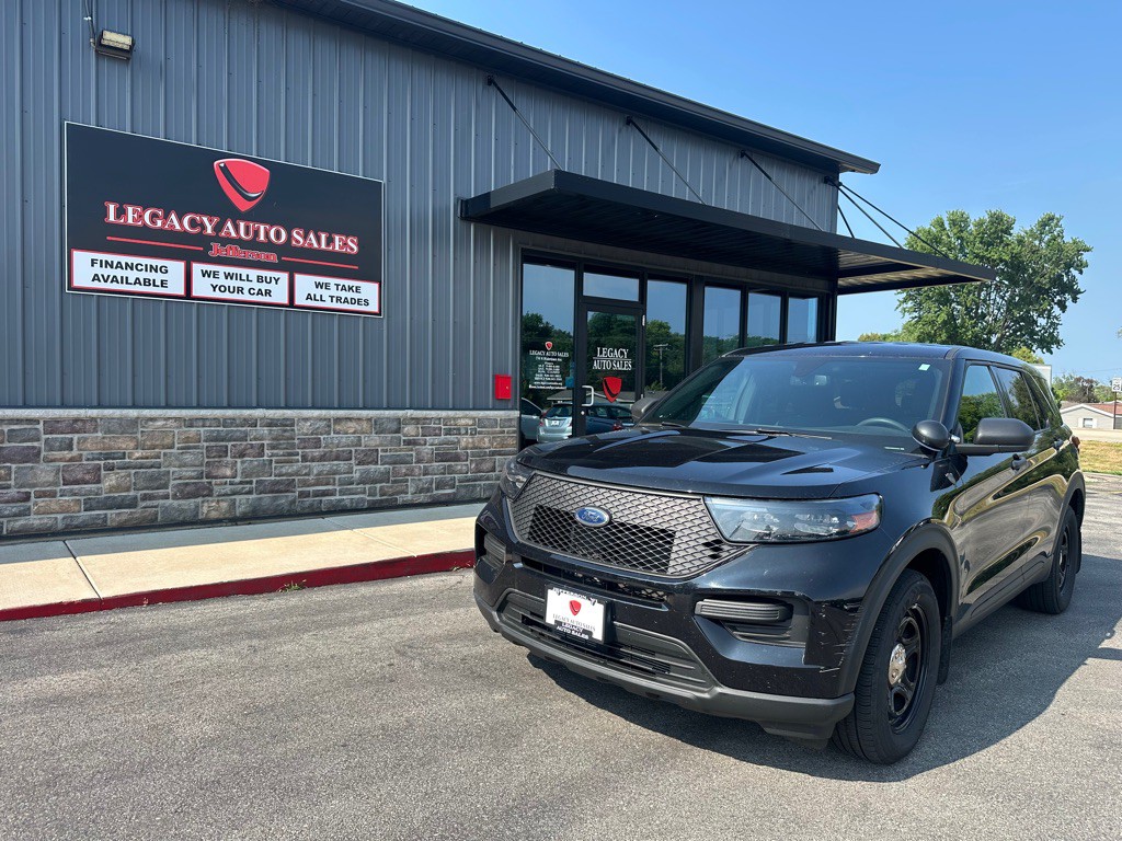 2021 Ford Explorer Image 1