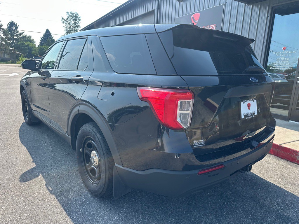 2021 Ford Explorer Image 3