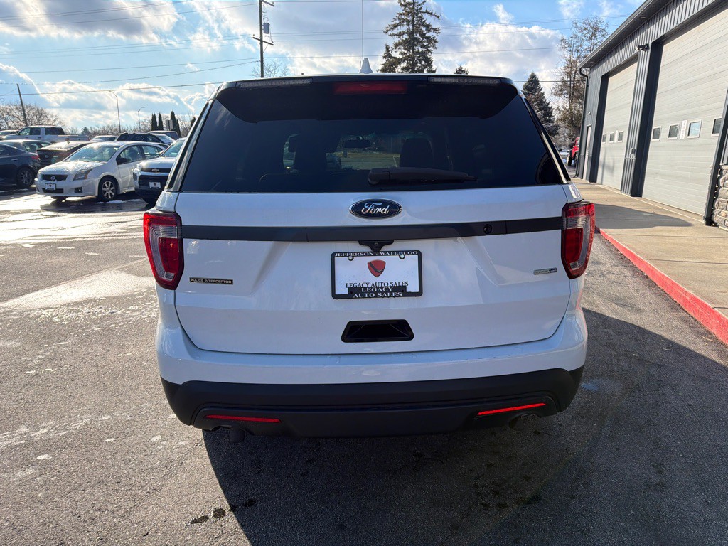 2017 Ford Explorer Image 4