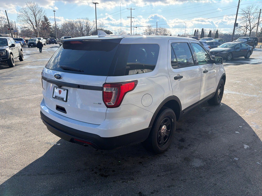 2017 Ford Explorer Image 5