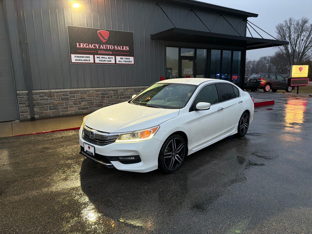 2017 Honda Accord Image 1