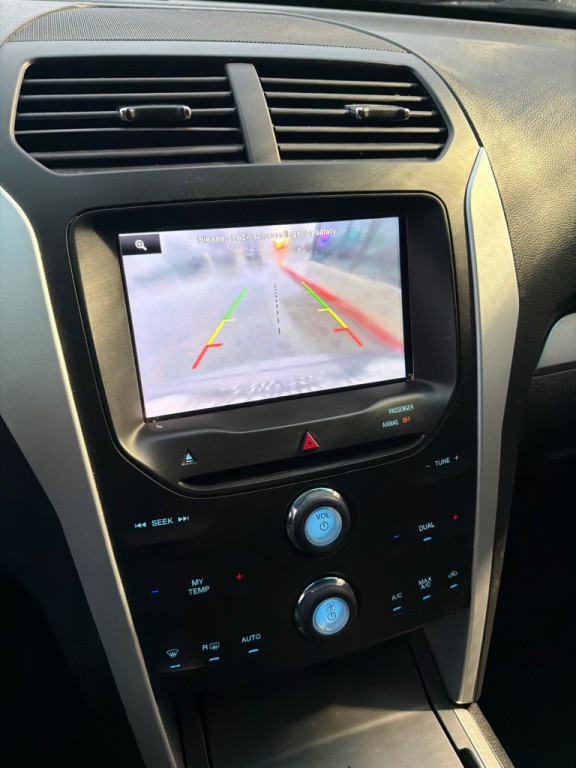 2015 Ford Explorer Image 13