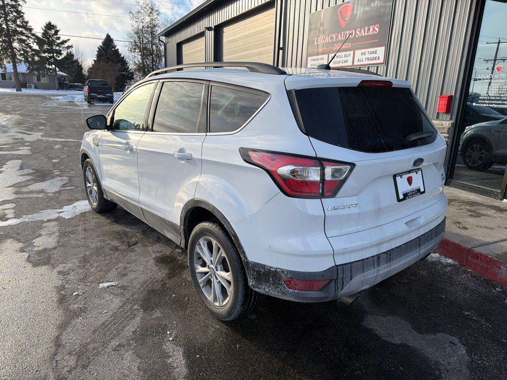 2018 Ford Escape Image 3