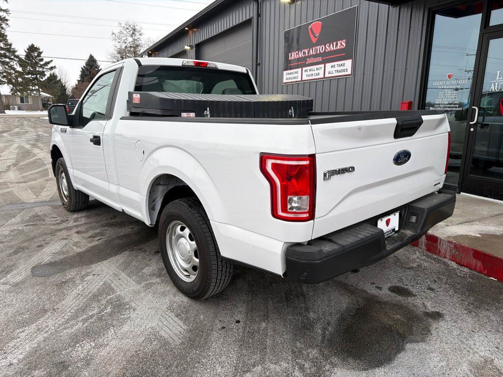 2016 Ford F-150 Image 3