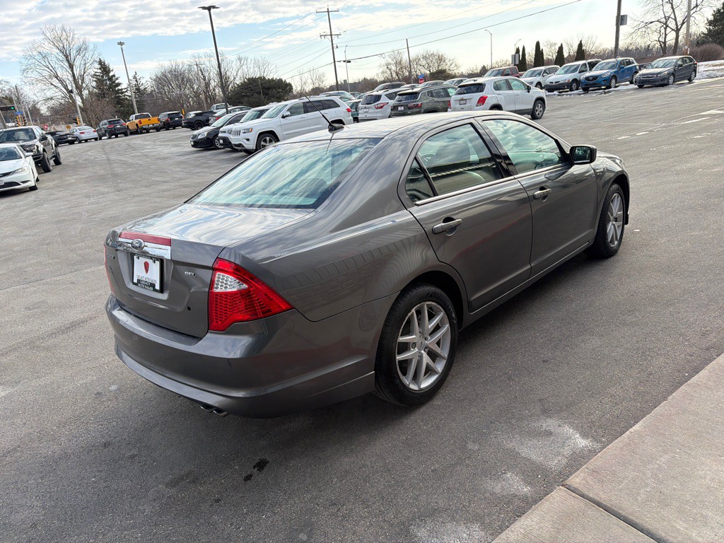 2011 Ford Fusion Image 5
