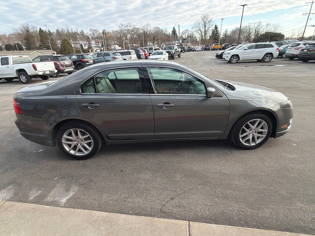 2011 Ford Fusion Image 6