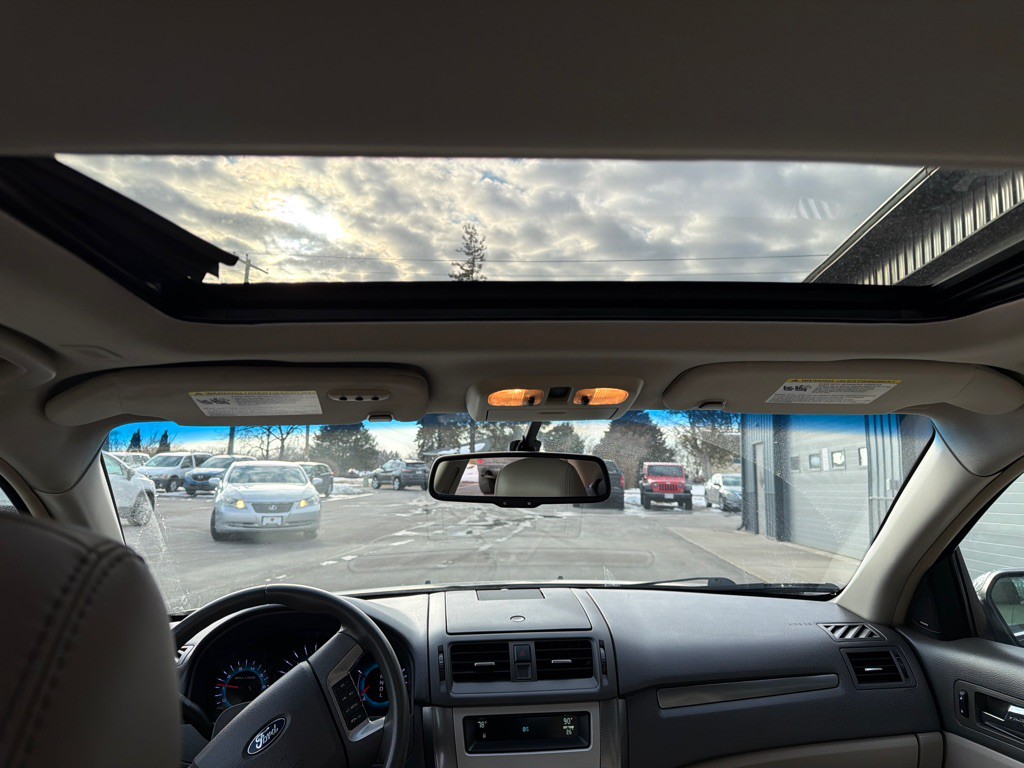 2011 Ford Fusion Image 10