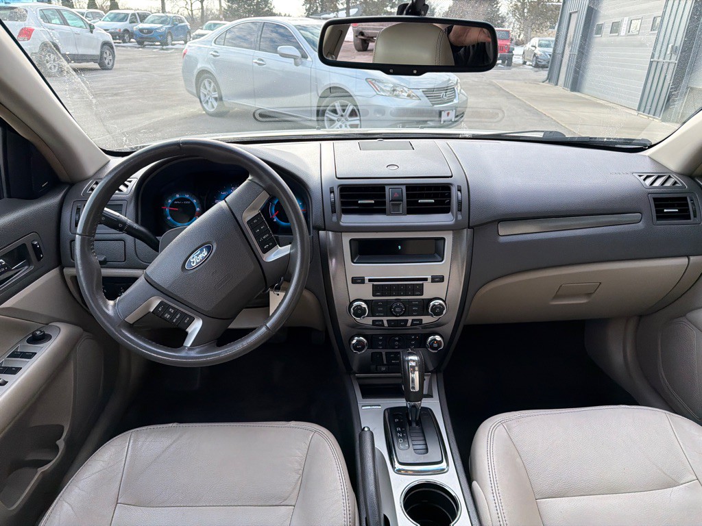 2011 Ford Fusion Image 11
