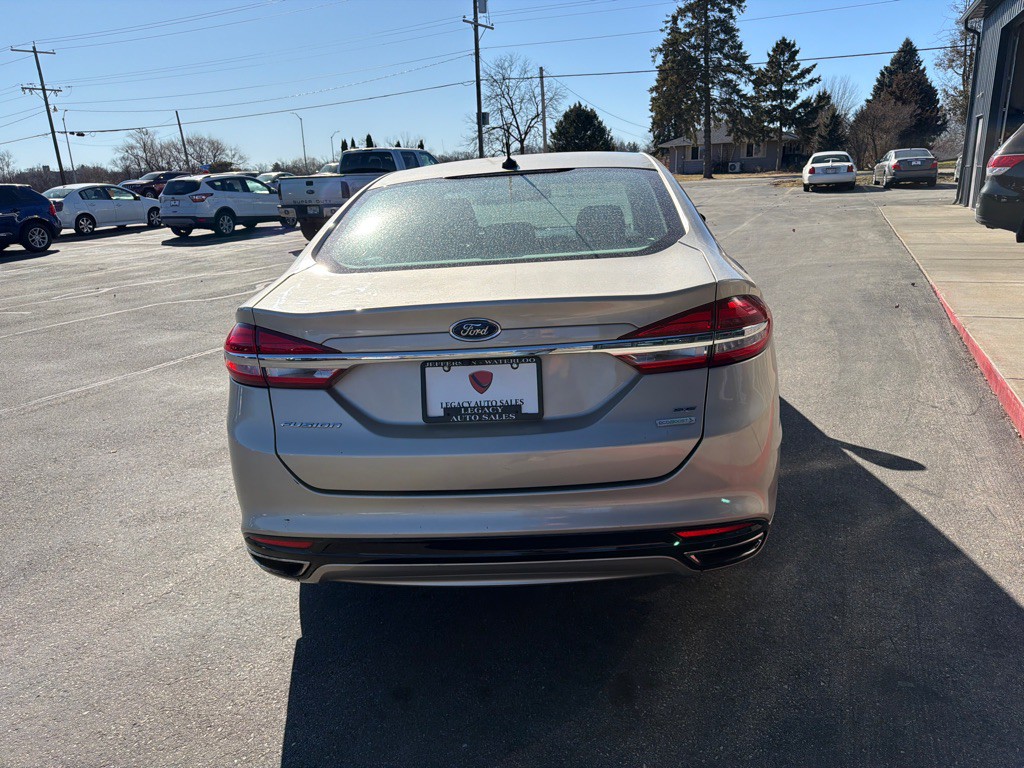 2017 Ford Fusion Image 4