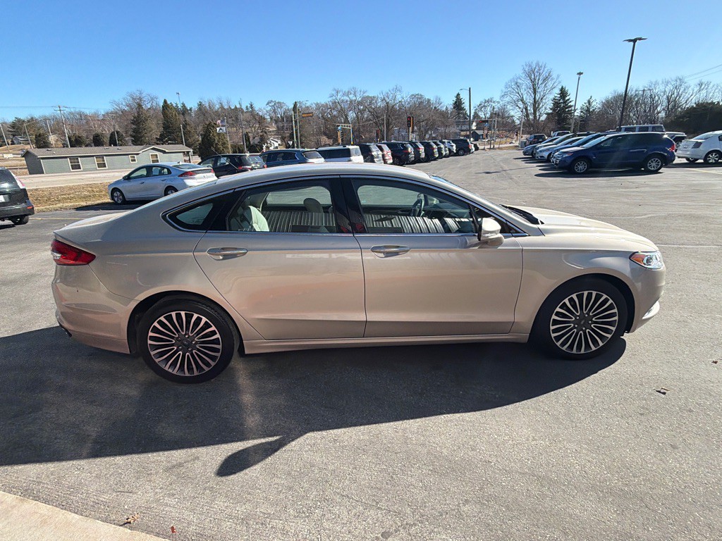 2017 Ford Fusion Image 6