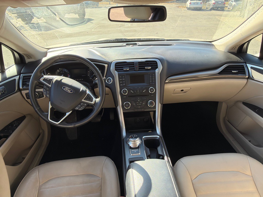 2017 Ford Fusion Image 10